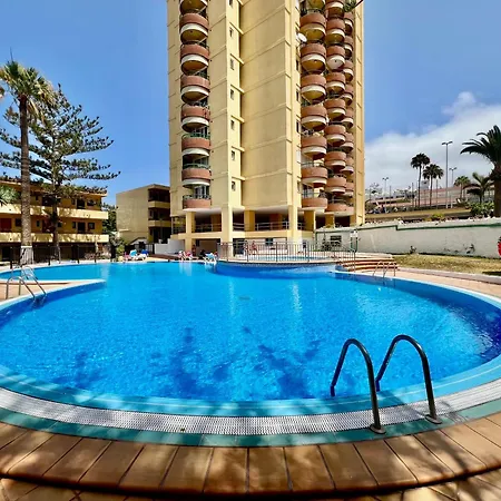 Cristianos - Americas, Golden Mile * Arona (Tenerife)